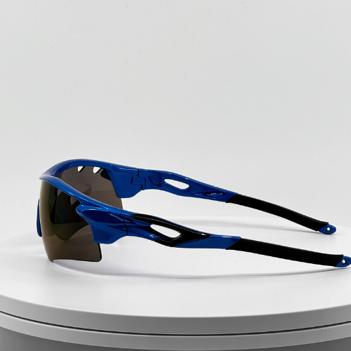 SLEEK BRILLUR